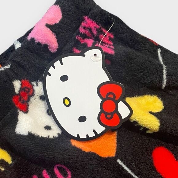 Hello Kitty “Heart Suckers” Fuzzy Soft Touch Pajama Pants Womens size Small - Picture 8 of 11